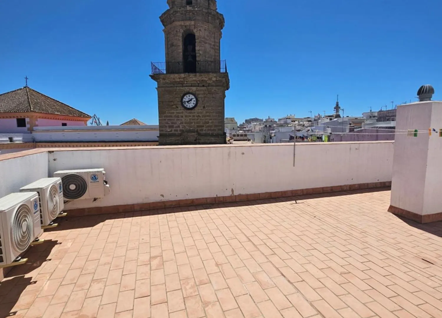 Apartamentos Plaza Santo Domingo Cádiz 0*,  España