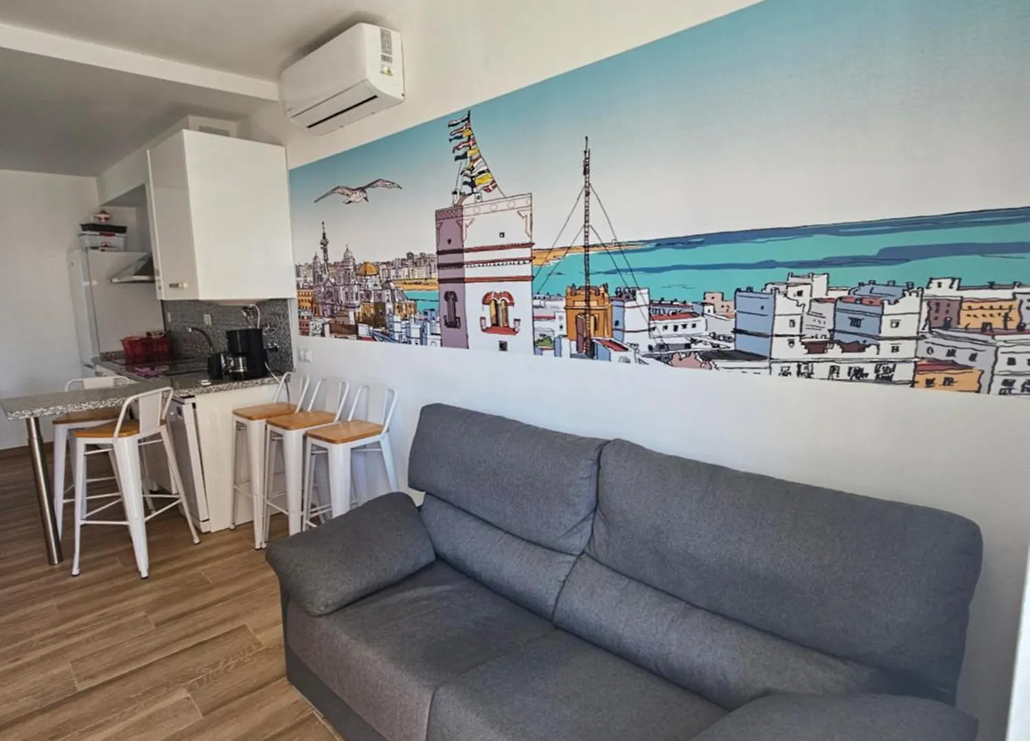 Apartamentos Plaza Santo Domingo Cádiz