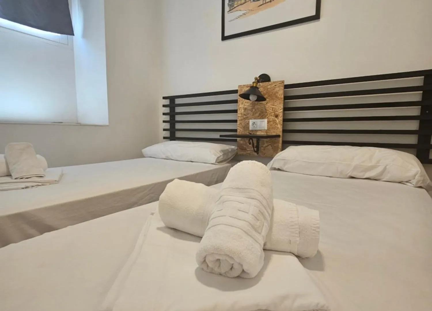 Apartamentos Plaza Santo Domingo Cádiz 0*,  España
